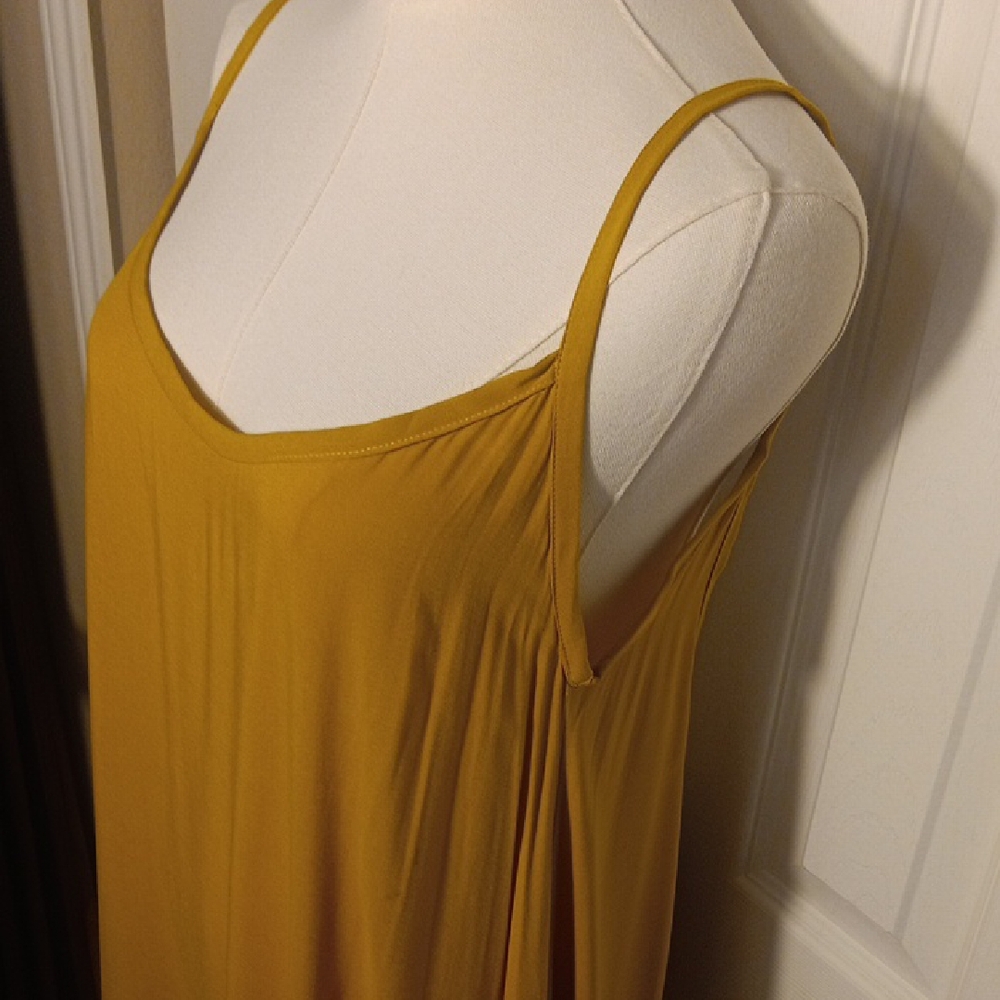 Wanderlust Low Back Cobra Dress With Ruffle Bottom In Mustard Gold - Picture 6 of 12